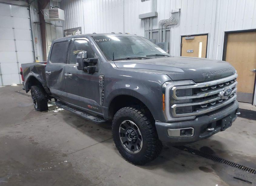 2023 Ford F-350 PLATINUM (VIN 1FT8W3BM5PED57111) main photo