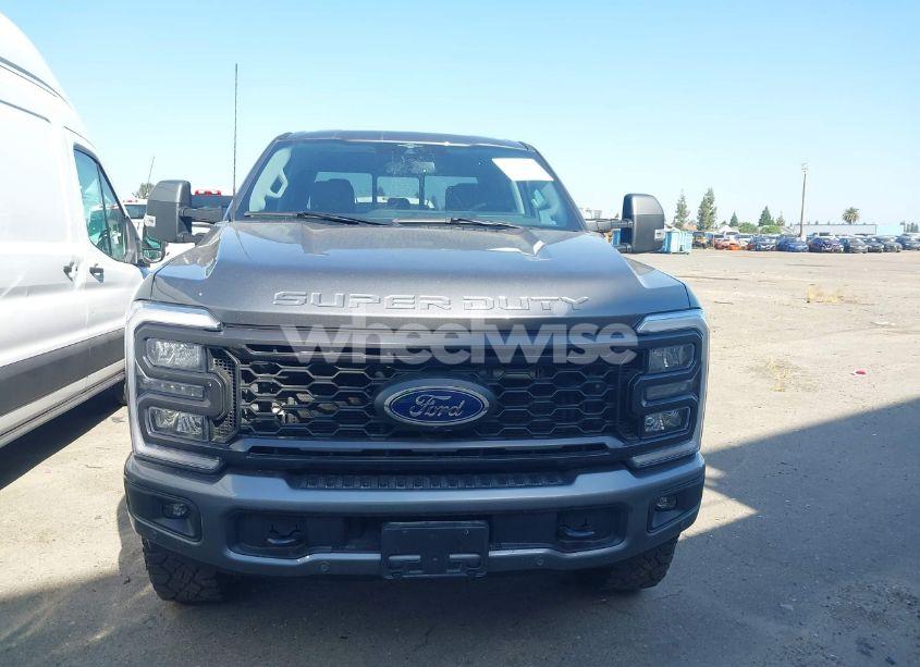 Photo 14 of 2023 Ford F-350 LARIAT (VIN 1FT8W3BM8PEC25881)