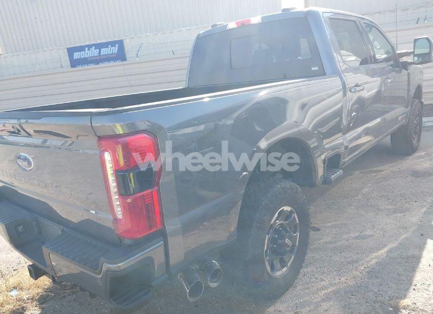 Photo 4 of 2023 Ford F-350 LARIAT (VIN 1FT8W3BM8PEC25881)