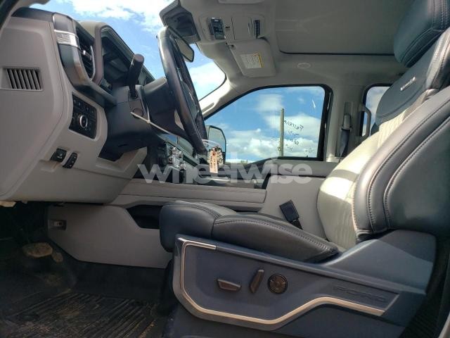 Photo 2 of 2023 FORD F350 SUPER DUTY (VIN 1FT8W3BM9PED62506)