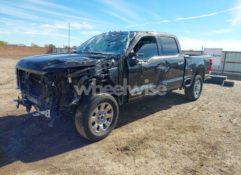 Photo 2 of 2024 Ford F-350 LARIAT (VIN 1FT8W3BMXREC05179)