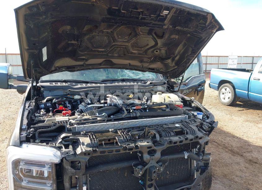 Photo 9 of 2024 Ford F-350 LARIAT (VIN 1FT8W3BMXREC05179)