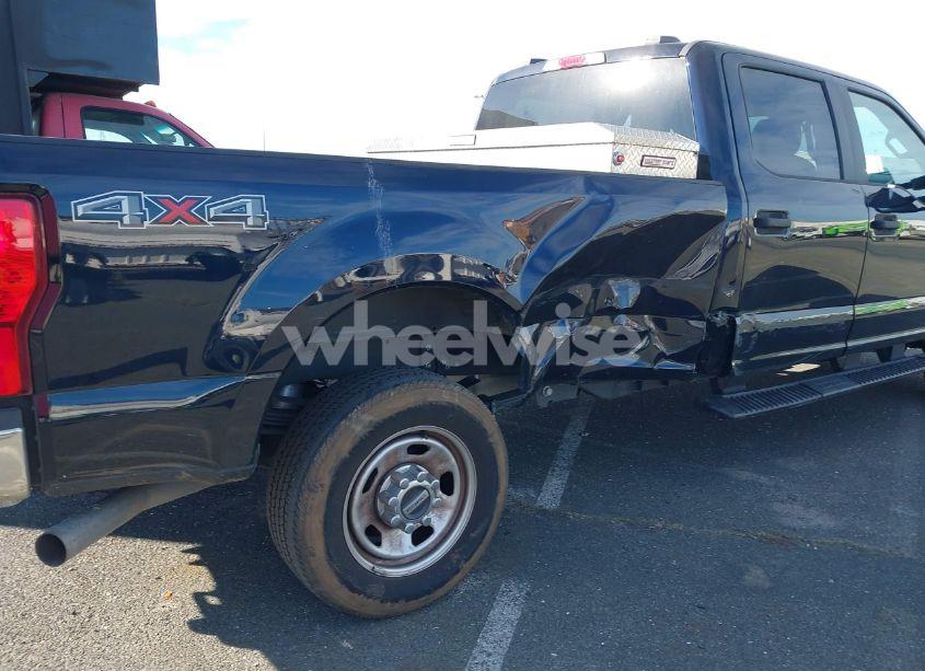 Photo 11 of 2022 Ford F-350 XL (VIN 1FT8W3BN7NED54507)