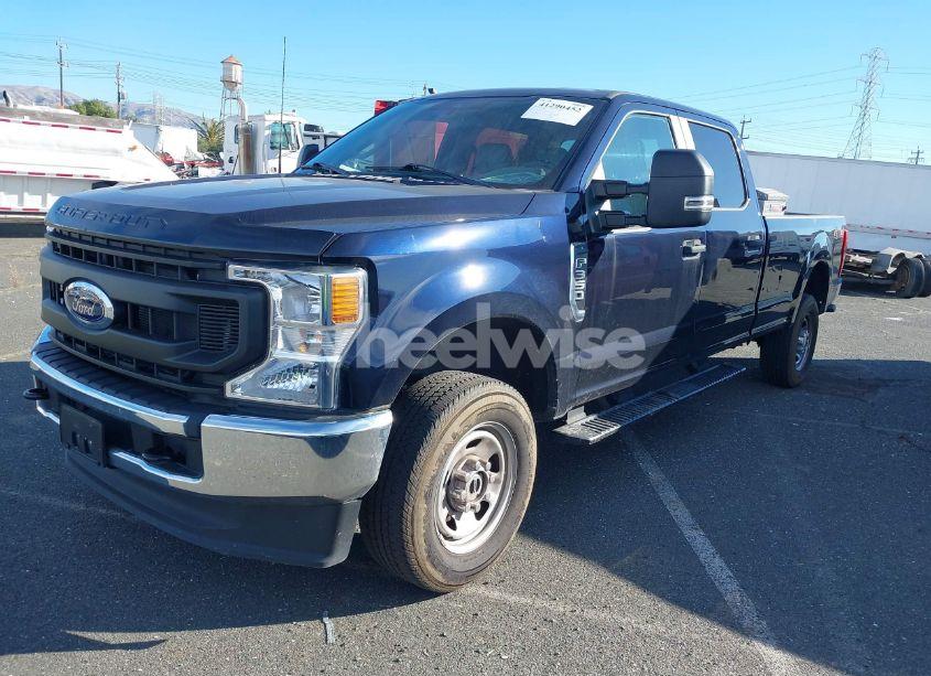 Photo 2 of 2022 Ford F-350 XL (VIN 1FT8W3BN7NED54507)