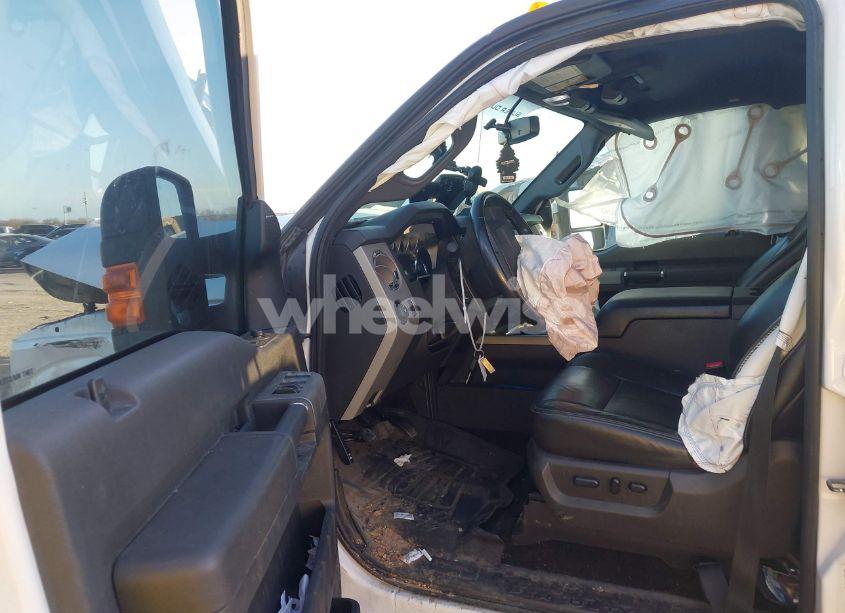 Photo 5 of 2014 Ford F-350 LARIAT (VIN 1FT8W3BT0EEA14923)