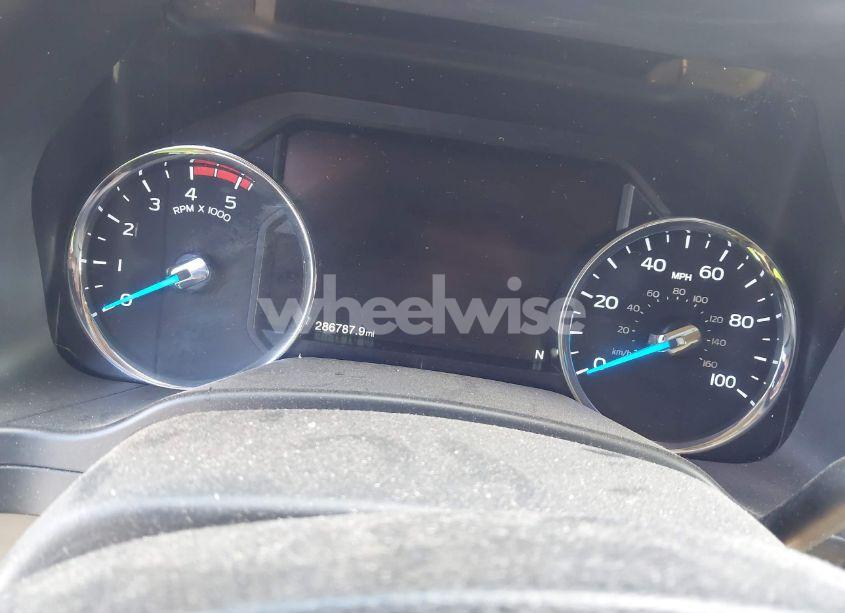 Photo 15 of 2017 Ford F-350 LARIAT (VIN 1FT8W3BT0HED34425)