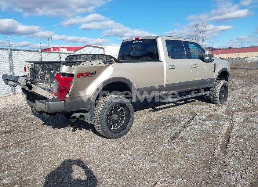 Photo 4 of 2017 Ford F-350 LARIAT (VIN 1FT8W3BT0HED34425)