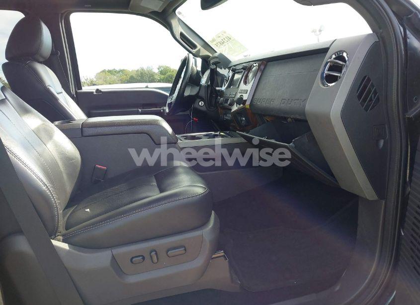 Photo 5 of 2011 Ford F-350 LARIAT (VIN 1FT8W3BT1BEB37139)