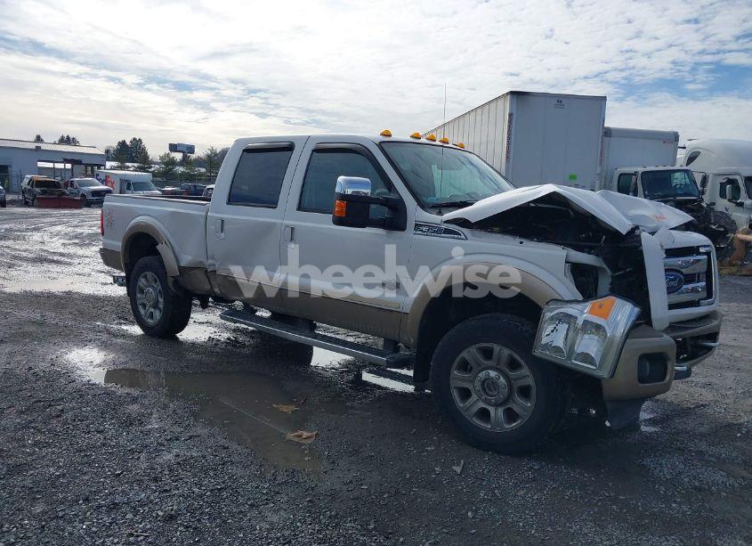 2014 Ford F-350 LARIAT (VIN 1FT8W3BT1EEA89789) main photo