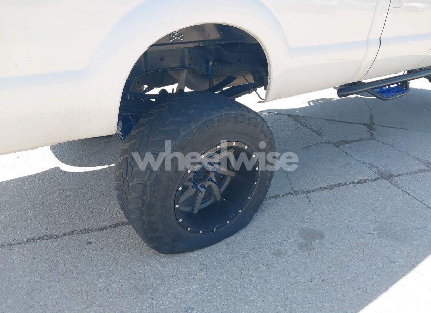 Photo 11 of 2014 Ford F-350 LARIAT (VIN 1FT8W3BT1EEB85731)