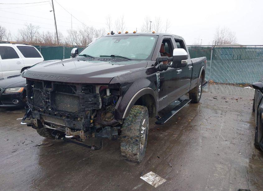 Photo 2 of 2019 Ford F-350 KING RANCH (VIN 1FT8W3BT1KEC96291)