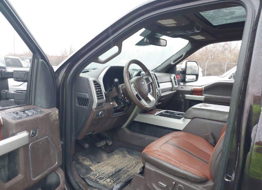 Photo 6 of 2019 Ford F-350 KING RANCH (VIN 1FT8W3BT1KEC96291)