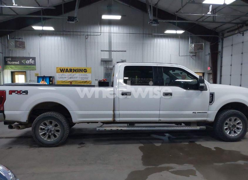 Photo 13 of 2021 Ford F-350 XLT (VIN 1FT8W3BT1MEC53640)