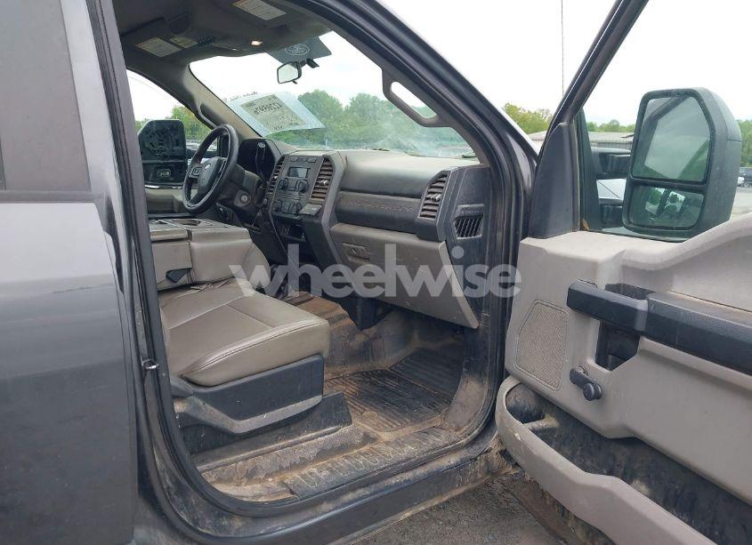 Photo 6 of 2017 Ford F-350 XL (VIN 1FT8W3BT2HEE68000)