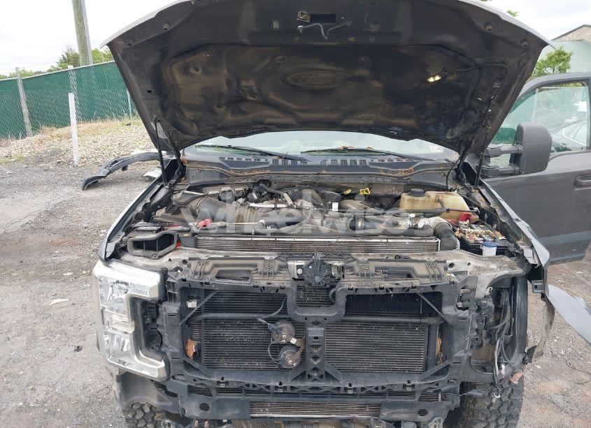 Photo 9 of 2017 Ford F-350 XL (VIN 1FT8W3BT2HEE68000)