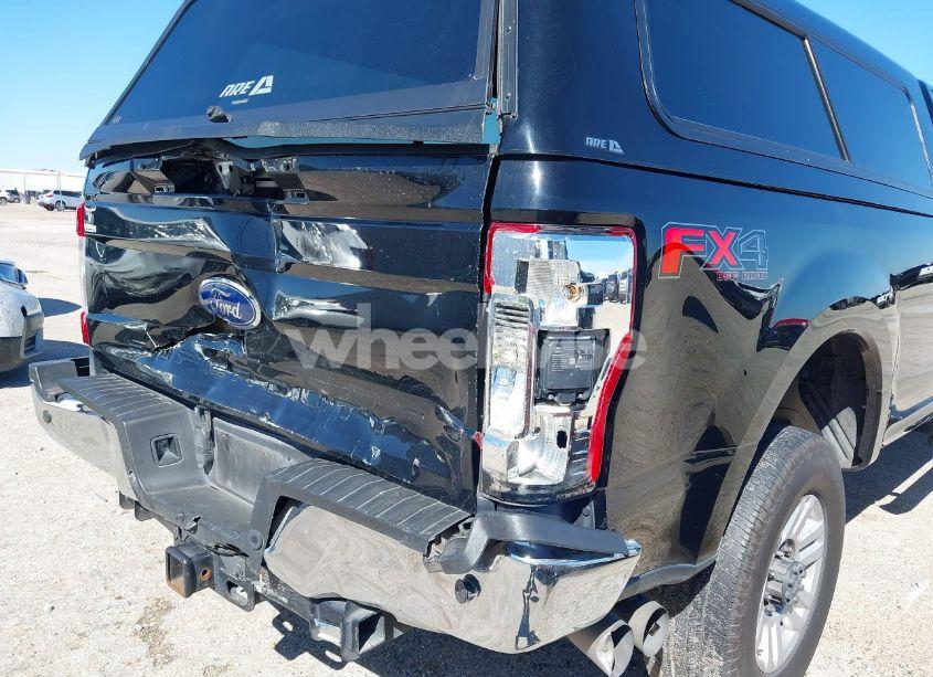 Photo 11 of 2019 Ford F-350 XLT (VIN 1FT8W3BT3KEE82706)