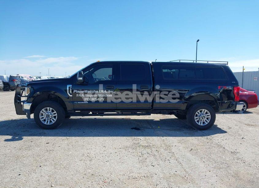 Photo 14 of 2019 Ford F-350 XLT (VIN 1FT8W3BT3KEE82706)