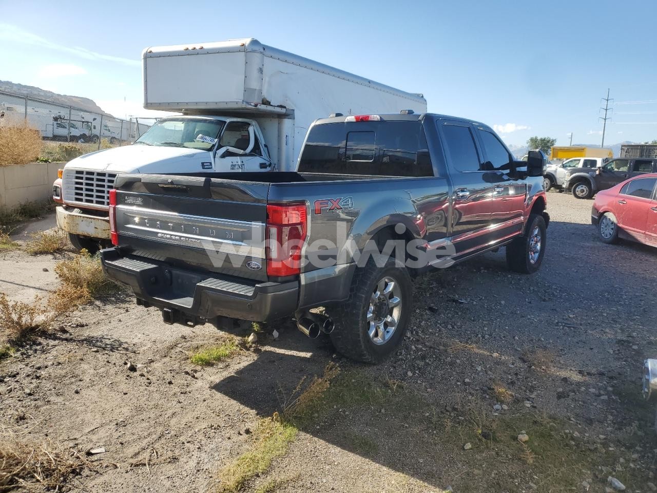 Photo 3 of 2020 FORD F350 SUPER DUTY (VIN 1FT8W3BT3KEG74014)