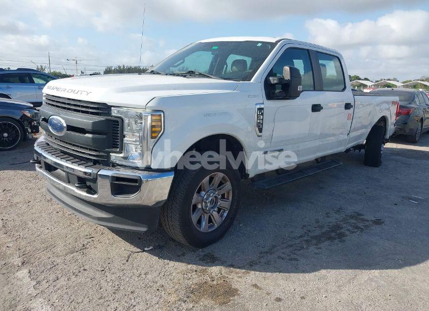 Photo 2 of 2017 Ford F-350 XL (VIN 1FT8W3BT4HEF27158)