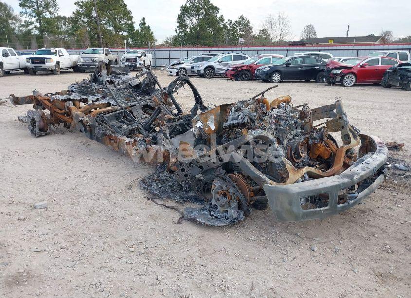 Photo 2 of 2017 Ford F-350 XLT (VIN 1FT8W3BT4HEF34501)