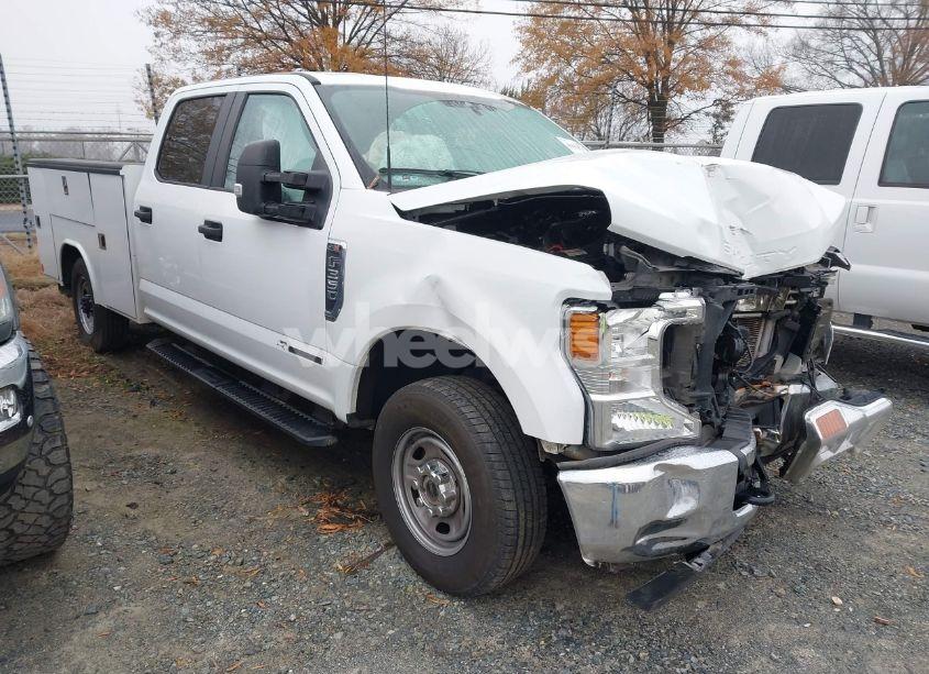 2022 Ford F-350 XL (VIN 1FT8W3BT4NEG06681) main photo
