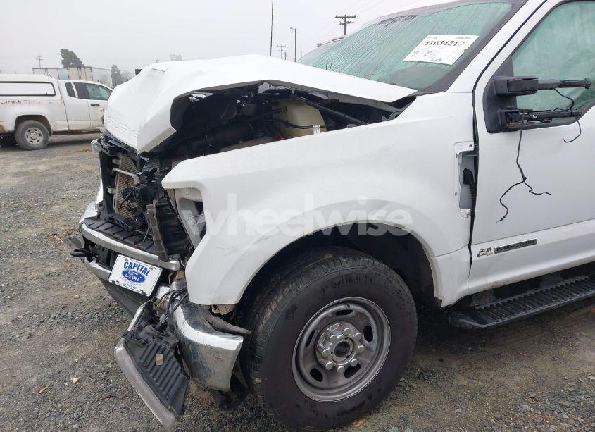 Photo 13 of 2022 Ford F-350 XL (VIN 1FT8W3BT4NEG06681)