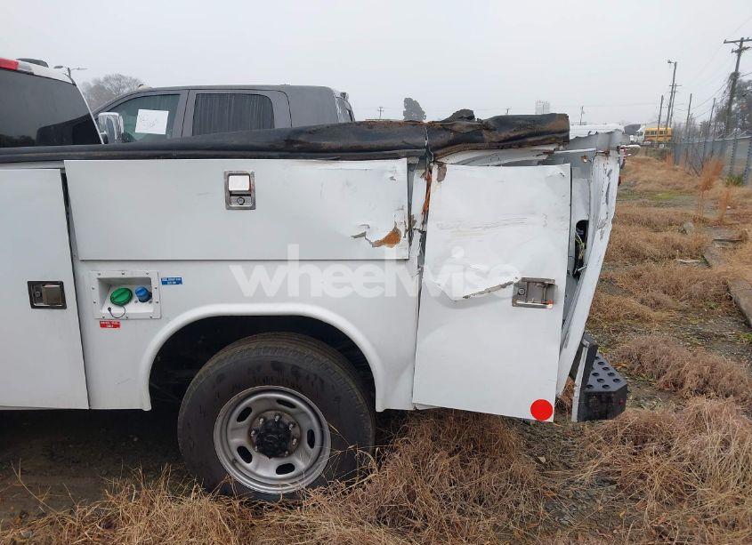 Photo 15 of 2022 Ford F-350 XL (VIN 1FT8W3BT4NEG06681)