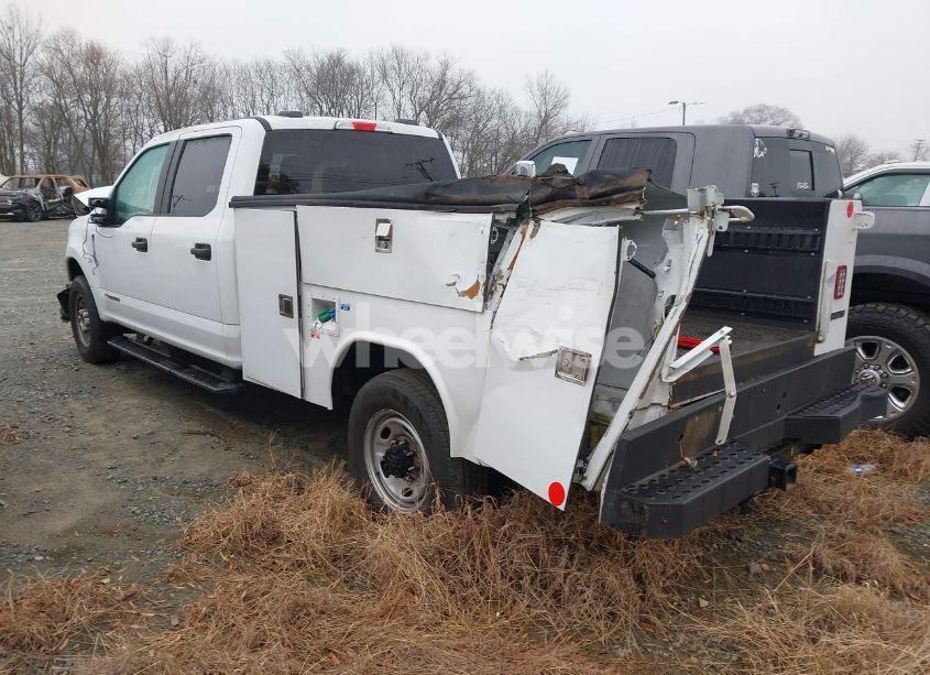 Photo 3 of 2022 Ford F-350 XL (VIN 1FT8W3BT4NEG06681)