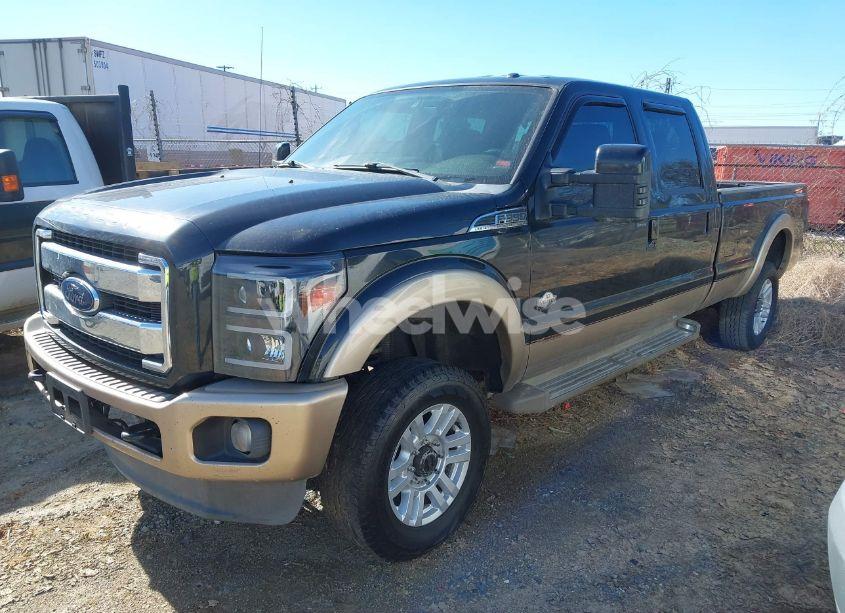 Photo 2 of 2013 Ford F-350 LARIAT (VIN 1FT8W3BT5DEB49250)