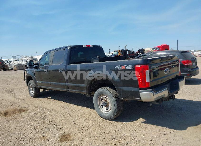 Photo 14 of 2017 Ford F-350 XL (VIN 1FT8W3BT5HEE72915)
