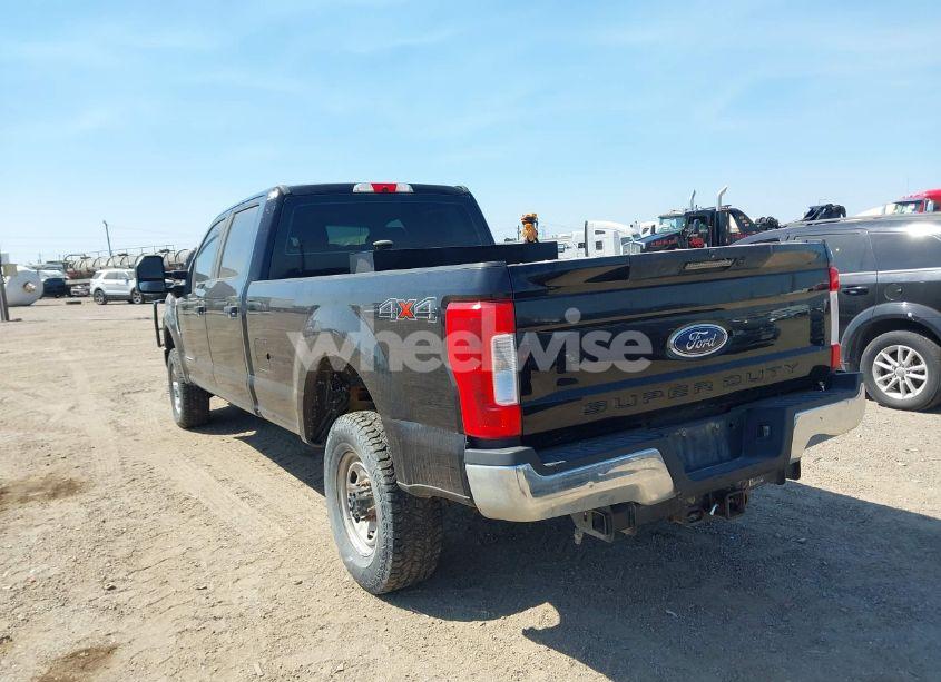 Photo 3 of 2017 Ford F-350 XL (VIN 1FT8W3BT5HEE72915)