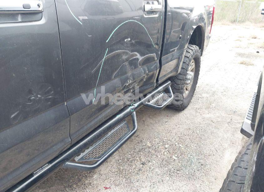 Photo 16 of 2019 Ford F-350 LARIAT (VIN 1FT8W3BT5KEG30550)