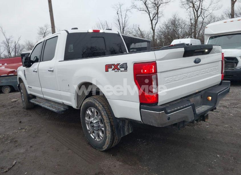 Photo 3 of 2021 Ford F-350 LARIAT (VIN 1FT8W3BT5MEC66892)
