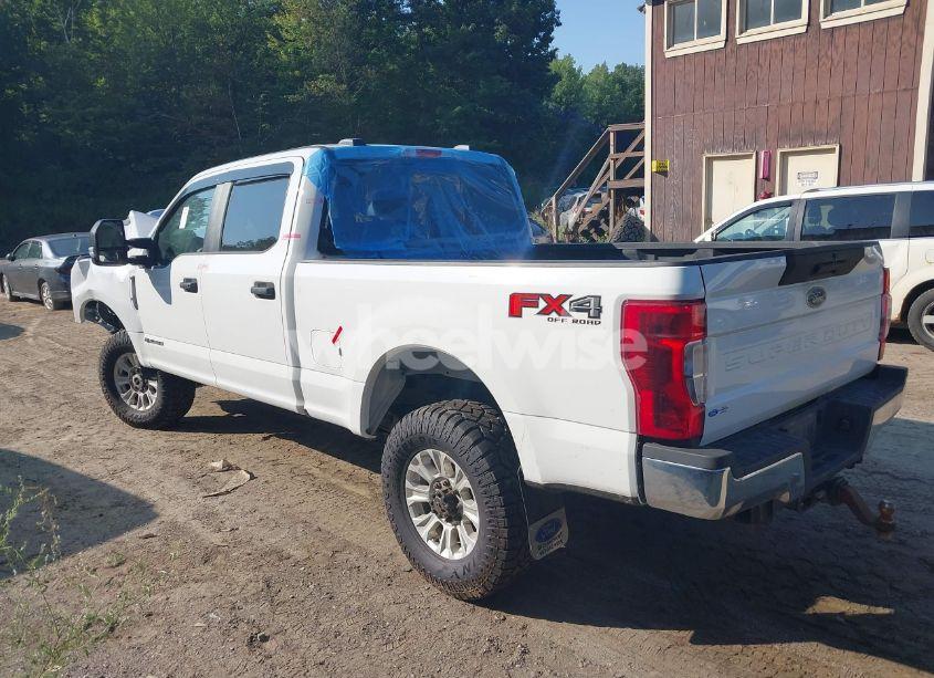 Photo 3 of 2022 Ford F-350 XL (VIN 1FT8W3BT5NED62555)