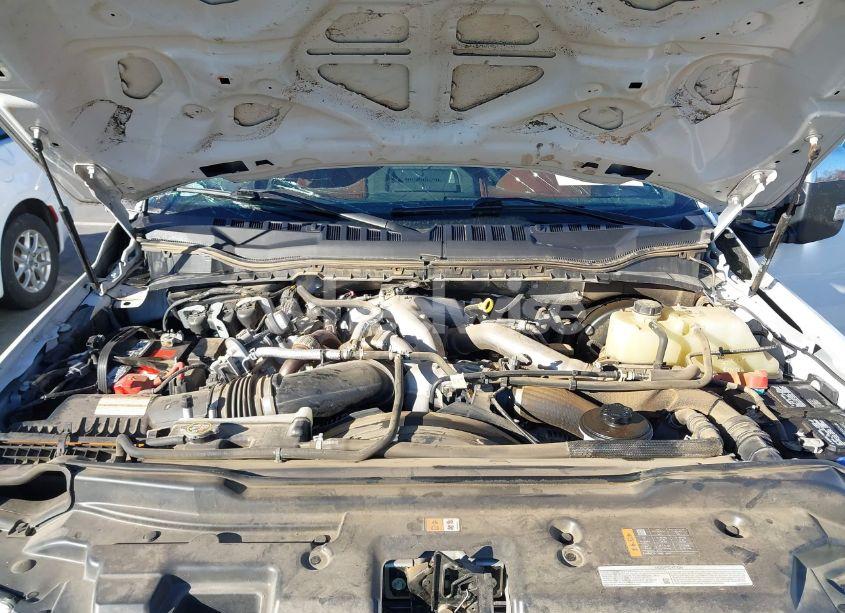 Photo 10 of 2022 Ford F-350 PLATINUM (VIN 1FT8W3BT5NEF47155)