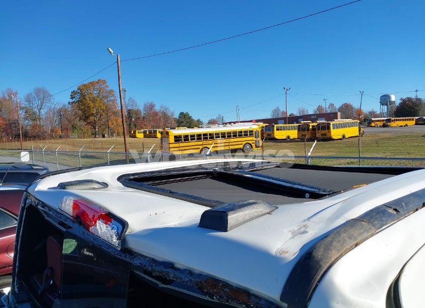 Photo 12 of 2022 Ford F-350 PLATINUM (VIN 1FT8W3BT5NEF47155)