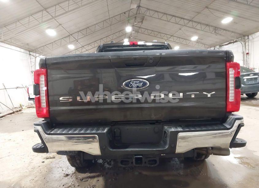 Photo 15 of 2024 Ford F-350 LARIAT (VIN 1FT8W3BT5RED80981)