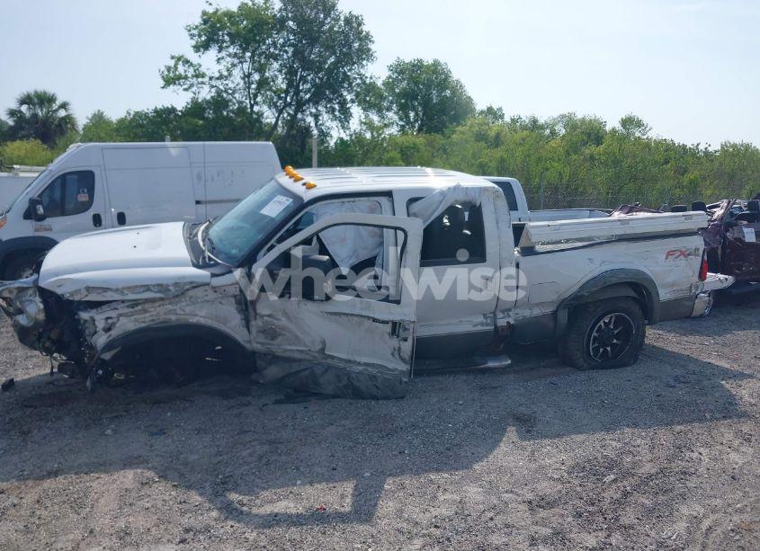 Photo 13 of 2012 Ford F-350 LARIAT (VIN 1FT8W3BT6CEB20421)