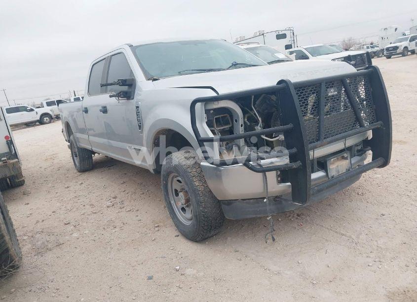 2017 Ford F-350 XL (VIN 1FT8W3BT6HEC42431) main photo