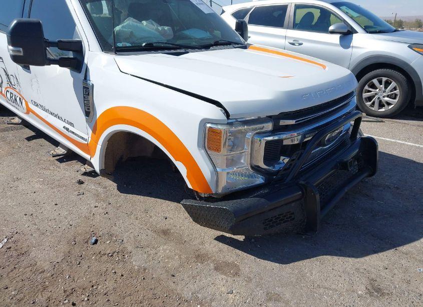 Photo 6 of 2021 Ford F-350 XLT (VIN 1FT8W3BT6MED92663)