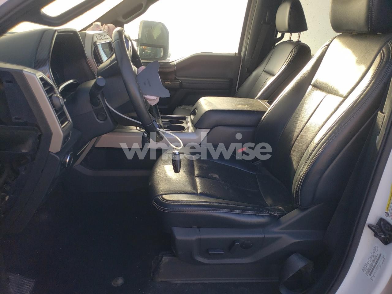 Photo 7 of 2022 FORD F350 SUPER DUTY (VIN 1FT8W3BT6NEC65557)