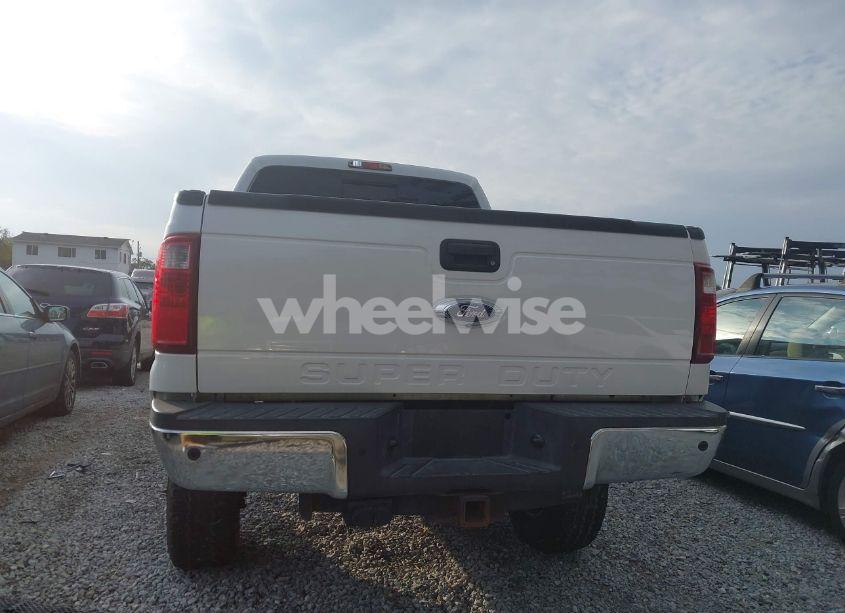 Photo 15 of 2016 Ford F-350 LARIAT (VIN 1FT8W3BT7GEC95461)