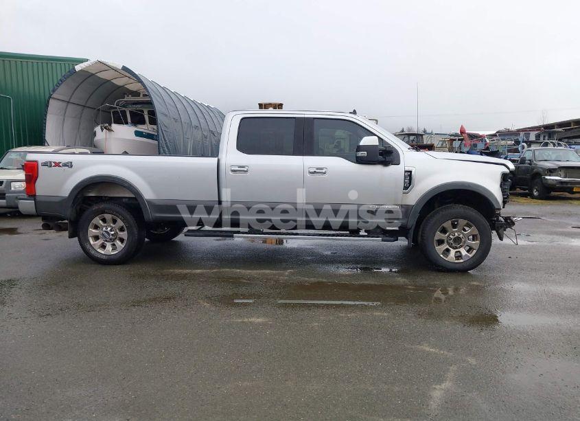 Photo 14 of 2019 Ford F-350 LARIAT (VIN 1FT8W3BT7KEC80581)