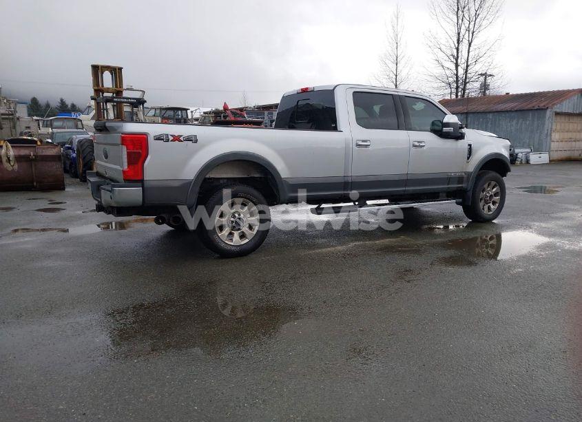 Photo 4 of 2019 Ford F-350 LARIAT (VIN 1FT8W3BT7KEC80581)