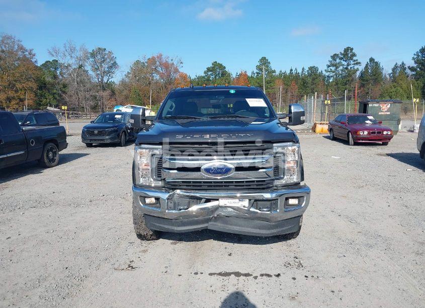 Photo 11 of 2019 Ford F-350 XLT (VIN 1FT8W3BT7KEF95056)