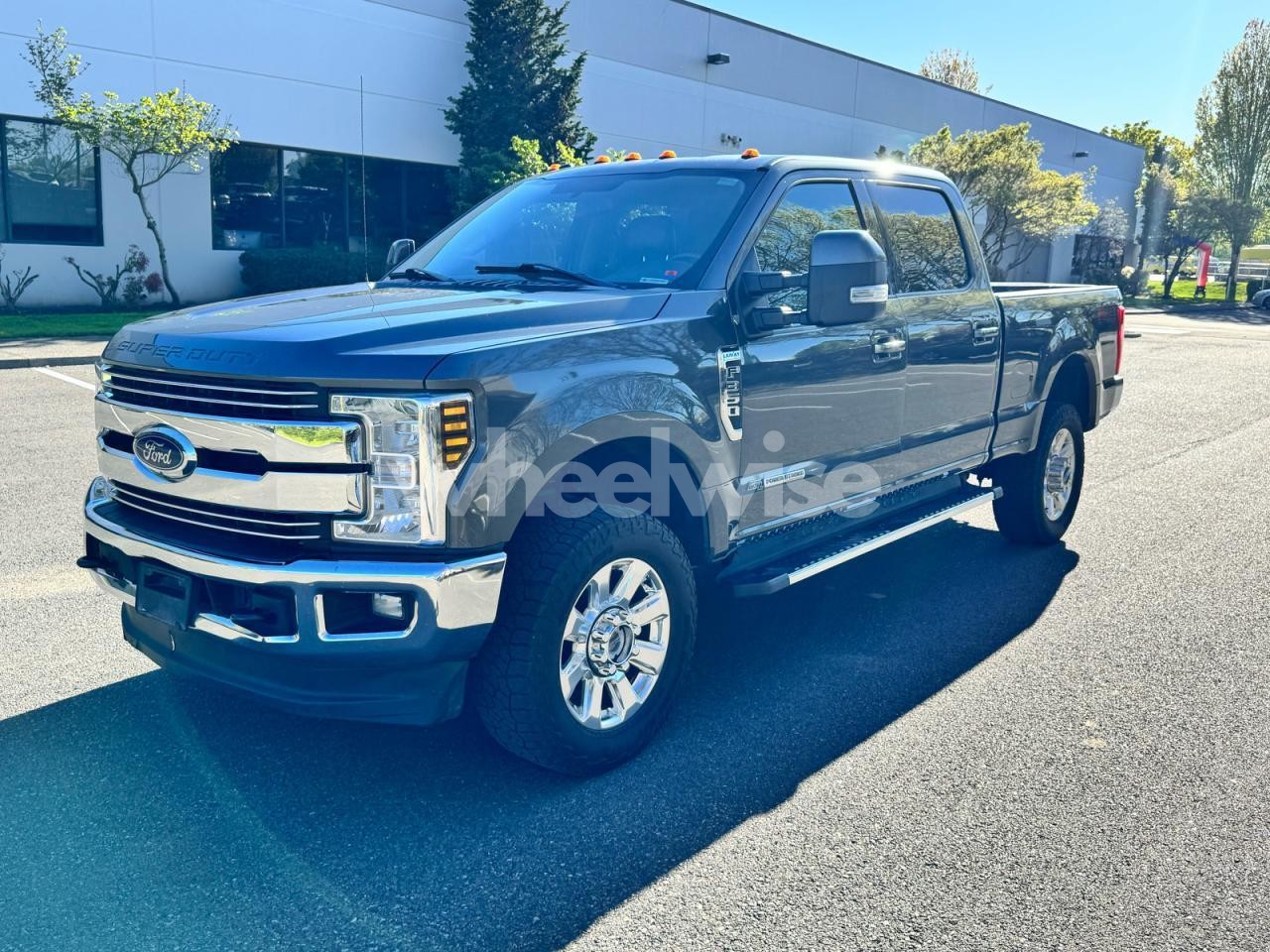Photo 2 of 2018 FORD F350 SUPER DUTY (VIN 1FT8W3BT8JEB10390)