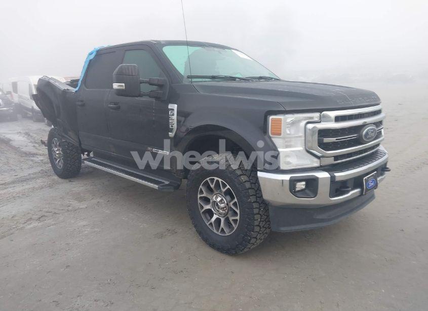 2021 Ford F-350 LARIAT (VIN 1FT8W3BT8MEC56034) main photo