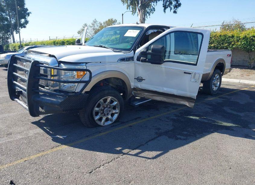 Photo 2 of 2014 Ford F-350 LARIAT (VIN 1FT8W3BT9EEA31560)