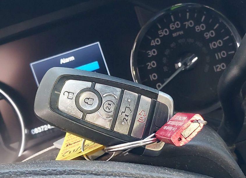 Photo 10 of 2019 Ford F-350 LARIAT (VIN 1FT8W3BT9KEG61154)