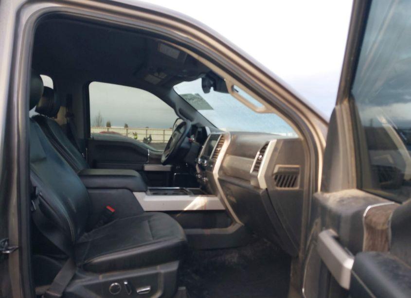 Photo 7 of 2019 Ford F-350 LARIAT (VIN 1FT8W3BT9KEG61154)